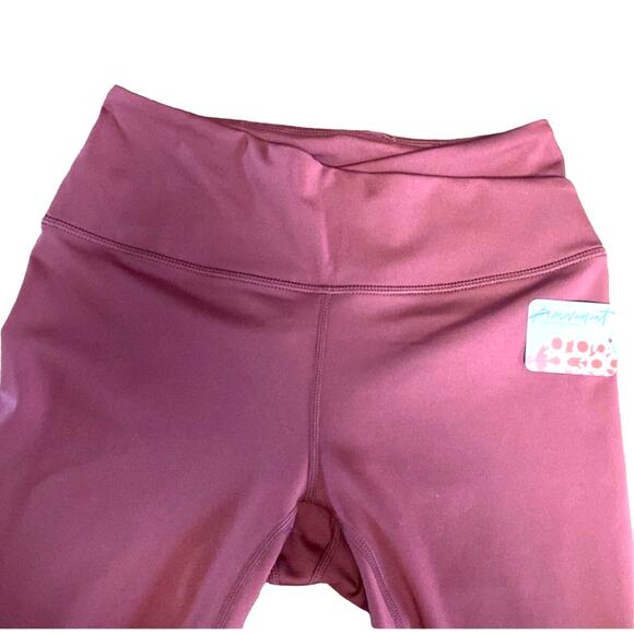 NWT FP Movement by Free People Stay Centered Crop Leggings - Picture 5 of 11